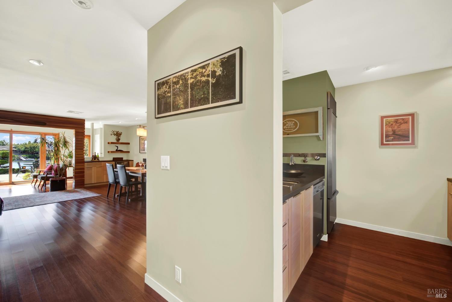 Detail Gallery Image 38 of 97 For 927 Marina Dr, Napa,  CA 94559 - 3 Beds | 2/1 Baths