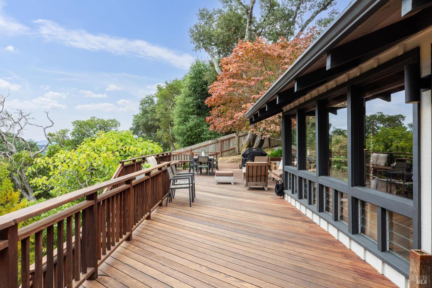 Detail Gallery Image 51 of 53 For 1 Carolyn Ln, Mill Valley,  CA 94941 - 4 Beds | 3 Baths
