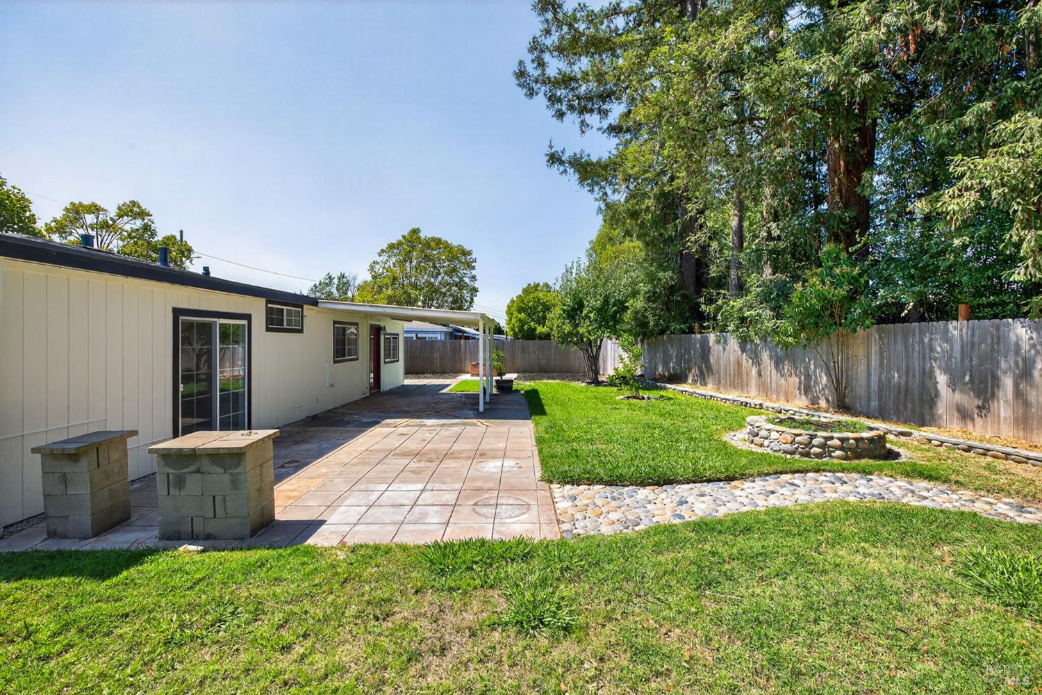 Detail Gallery Image 24 of 32 For 959 San Clemente Dr, Santa Rosa,  CA 95404 - 3 Beds | 2 Baths