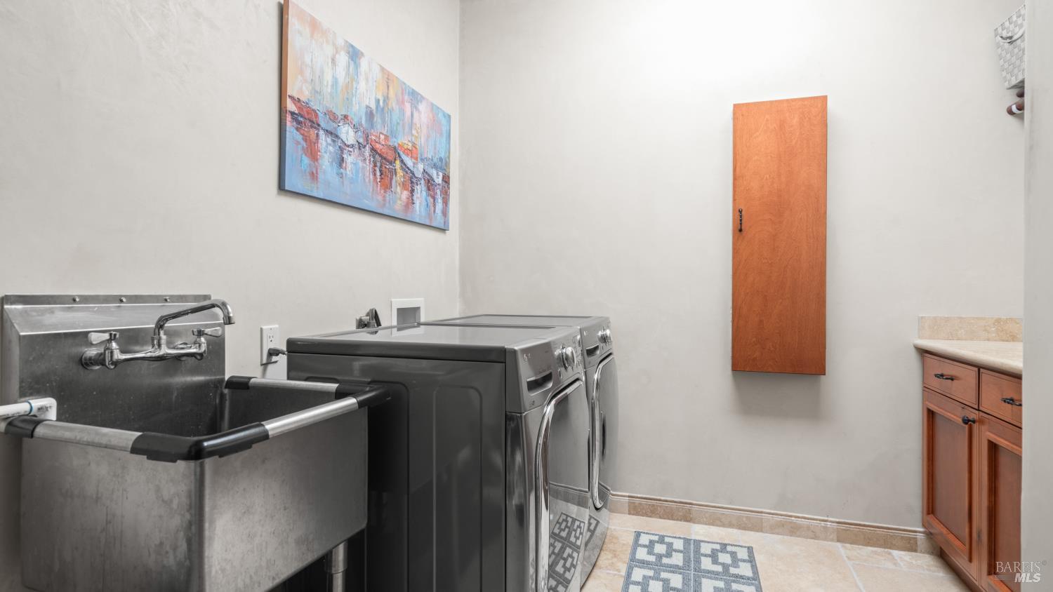 Detail Gallery Image 33 of 93 For 1455 Valley Ford Freestone Rd, Bodega,  CA 94922 - 4 Beds | 3/1 Baths