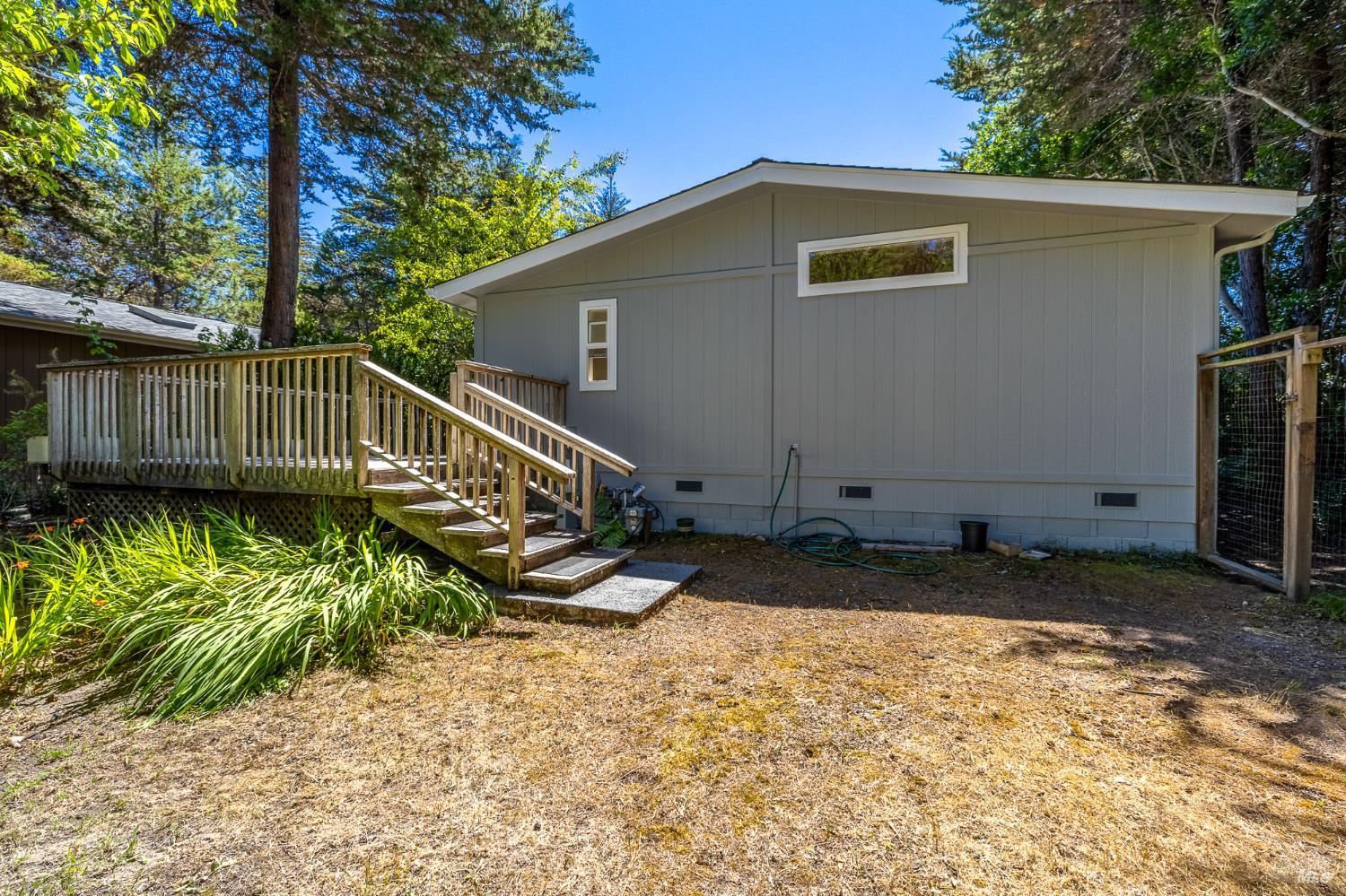 Detail Gallery Image 9 of 37 For 43300 Little River Airport Rd #27,  Little River_1,  CA 95456 - 3 Beds | 2 Baths
