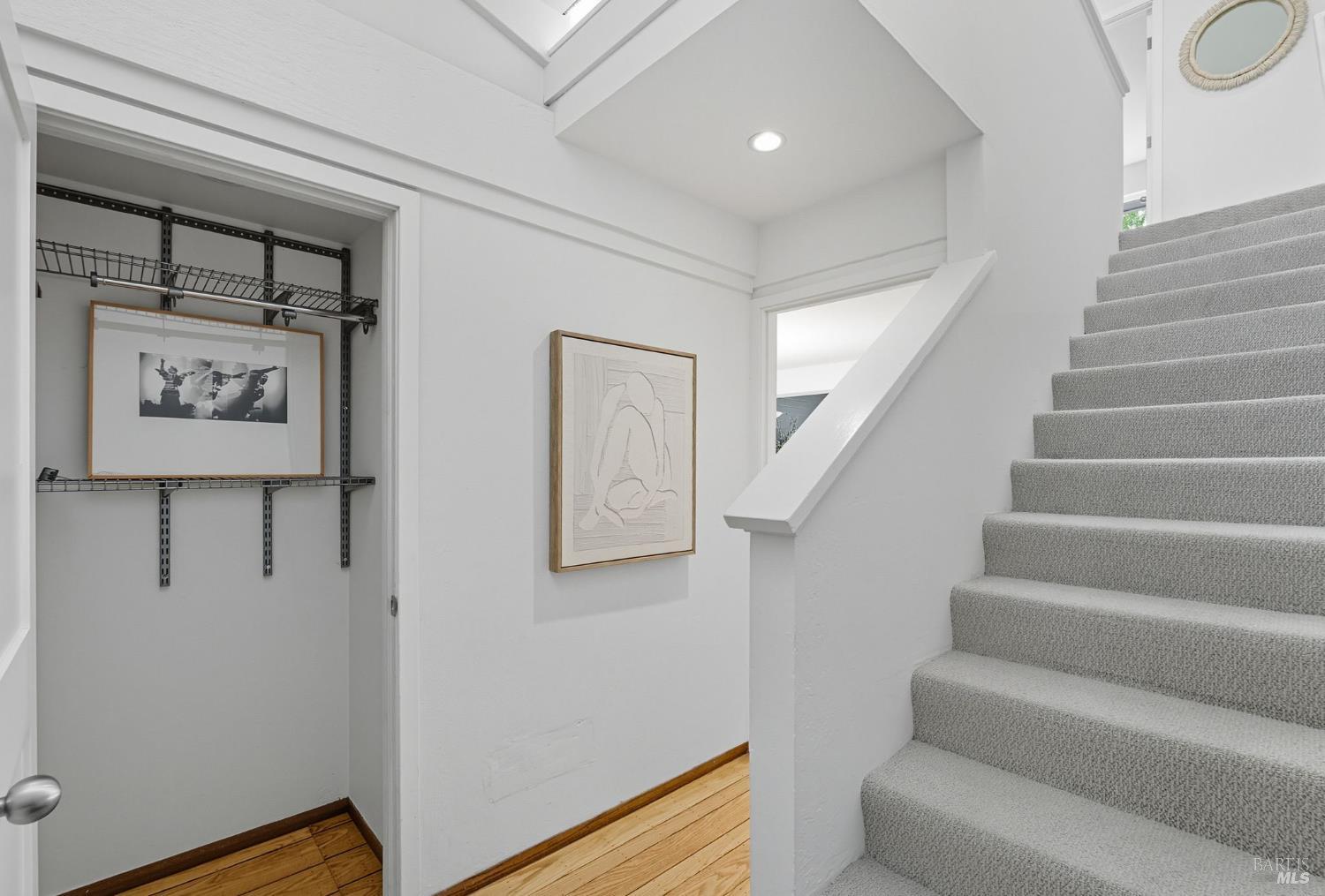 Detail Gallery Image 5 of 51 For 42 Park Ter, Mill Valley,  CA 94941 - 2 Beds | 2/1 Baths