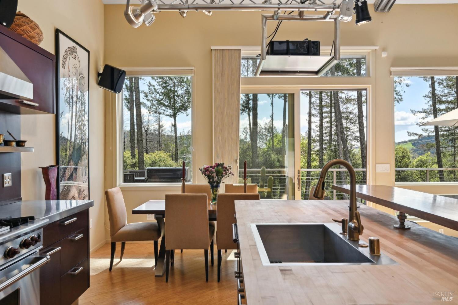 Detail Gallery Image 32 of 83 For 5940 Erland Rd, Santa Rosa,  CA 95404 - 2 Beds | 2/1 Baths