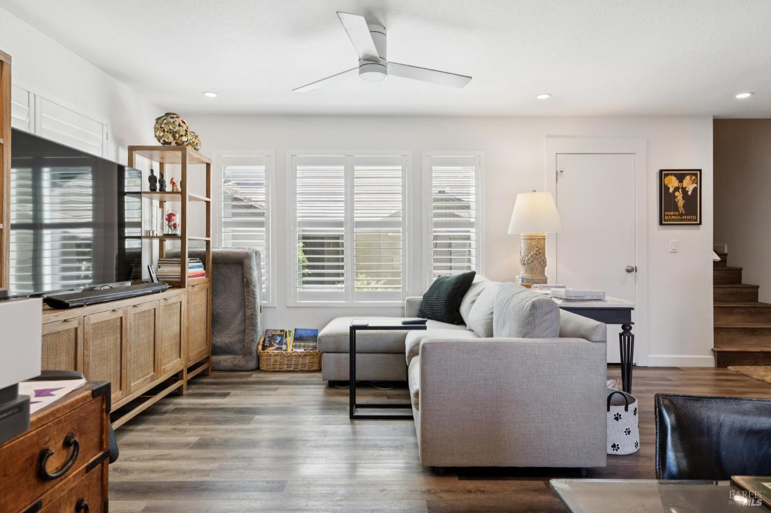Detail Gallery Image 26 of 55 For 6 Burgundy Way, Yountville,  CA 94599 - – Beds | – Baths