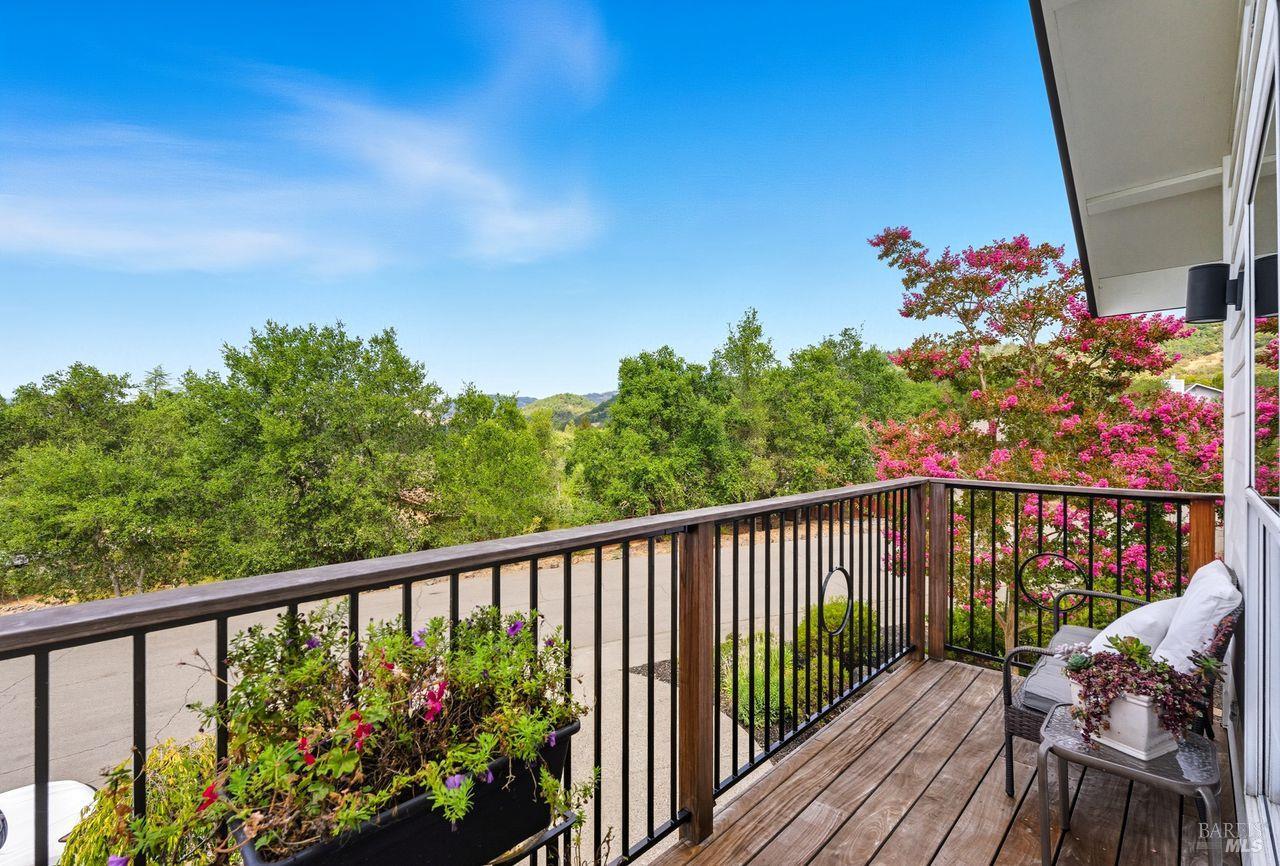 Detail Gallery Image 28 of 63 For 4774 Carissa Ave, Santa Rosa,  CA 95405 - 4 Beds | 2/1 Baths