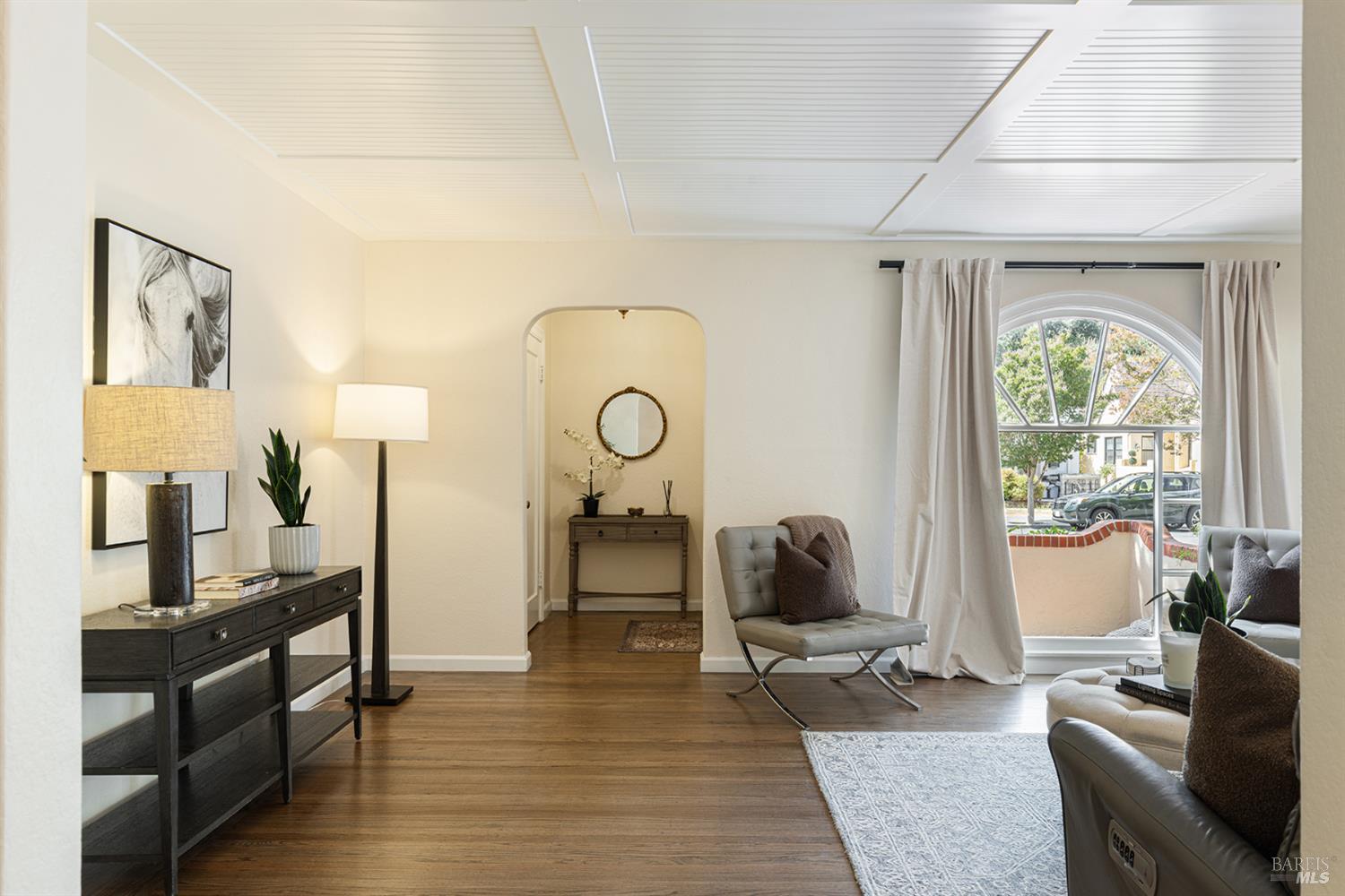 Detail Gallery Image 8 of 45 For 420 Montgomery St, Napa,  CA 94559 - 3 Beds | 2 Baths
