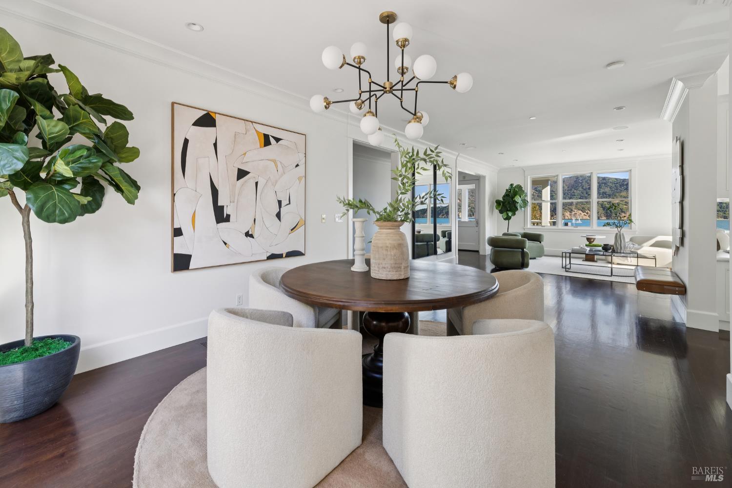Detail Gallery Image 28 of 46 For 2105 Mar East St, Belvedere Tiburon,  CA 94920 - 5 Beds | 4/1 Baths