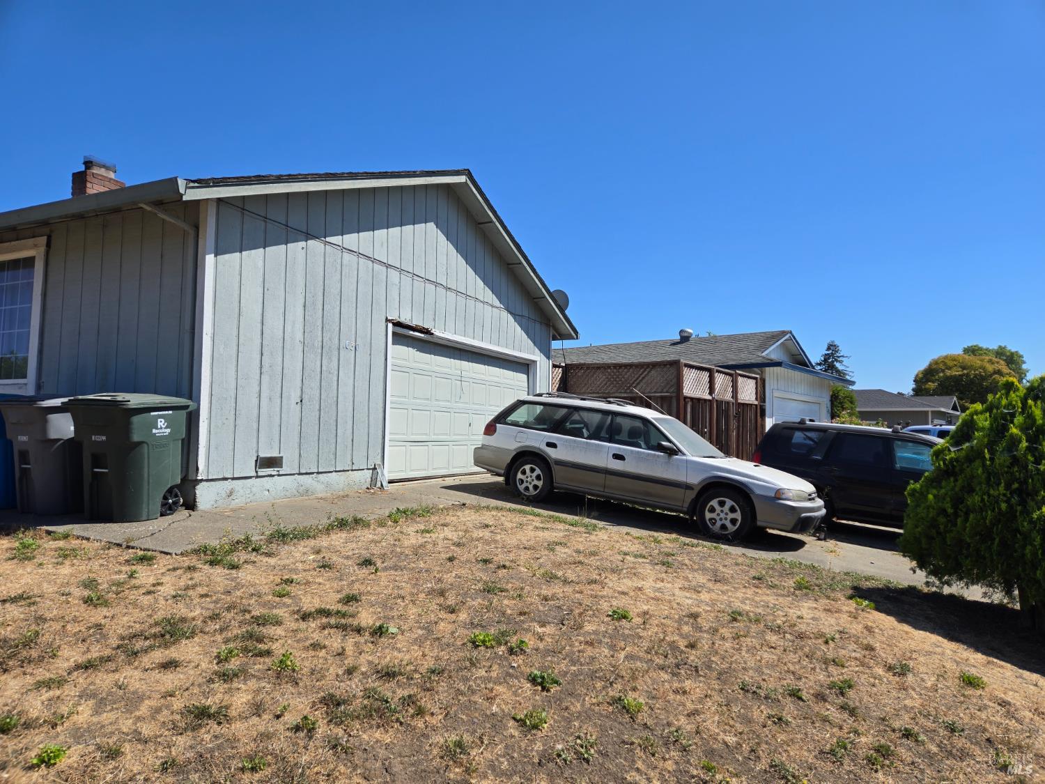 Detail Gallery Image 4 of 5 For 1630 Mathwig Dr, Santa Rosa,  CA 95407 - 3 Beds | 2 Baths