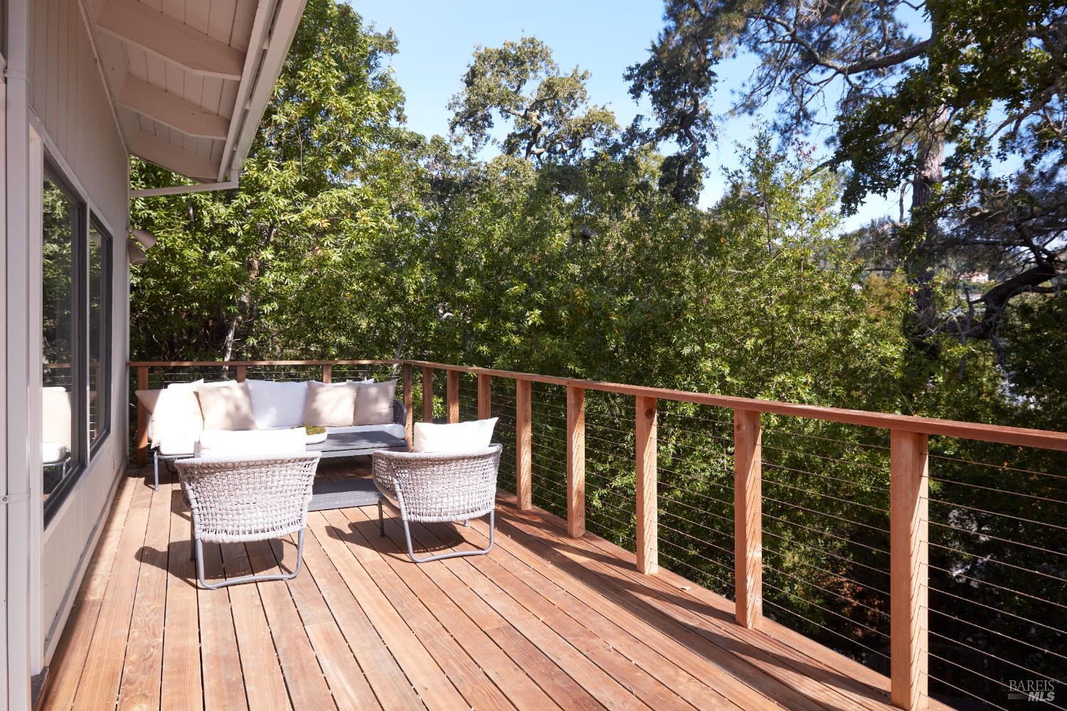 Detail Gallery Image 31 of 34 For 72 Quisisana Dr, Kentfield,  CA 94904 - 4 Beds | 2/1 Baths