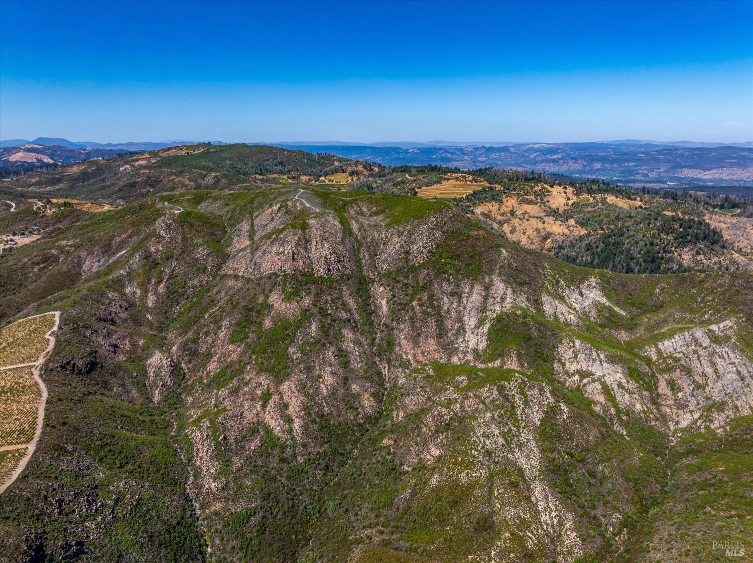 Detail Gallery Image 16 of 25 For 4420 Cavedale Rd, Glen Ellen,  CA 95442 - – Beds | – Baths
