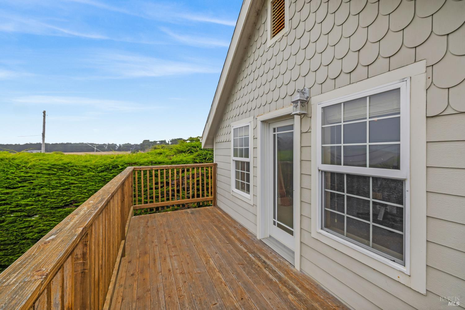Detail Gallery Image 8 of 31 For 19251 S Highway 1 Hwy, Manchester,  CA 95459 - 2 Beds | 1/1 Baths