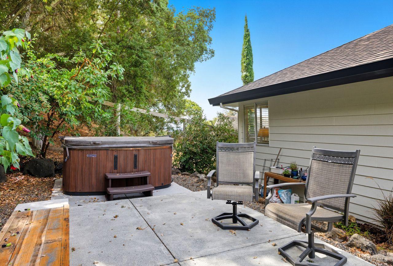 Detail Gallery Image 53 of 63 For 4774 Carissa Ave, Santa Rosa,  CA 95405 - 4 Beds | 2/1 Baths