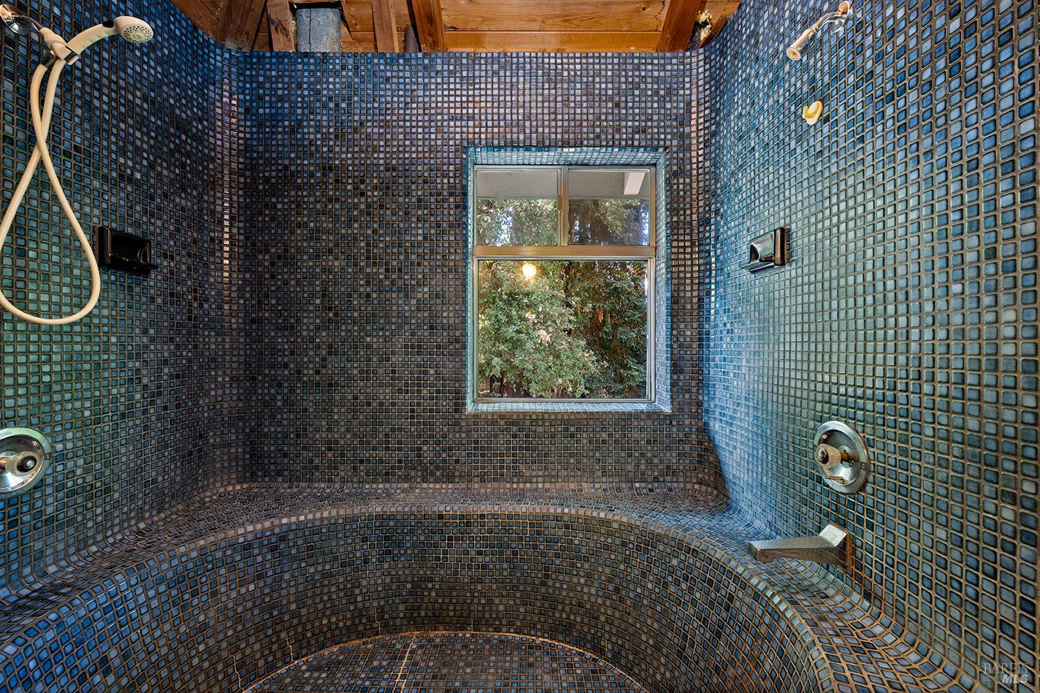 Detail Gallery Image 21 of 37 For 502 Pleasant Hill Rd, Sebastopol,  CA 95472 - 3 Beds | 2 Baths