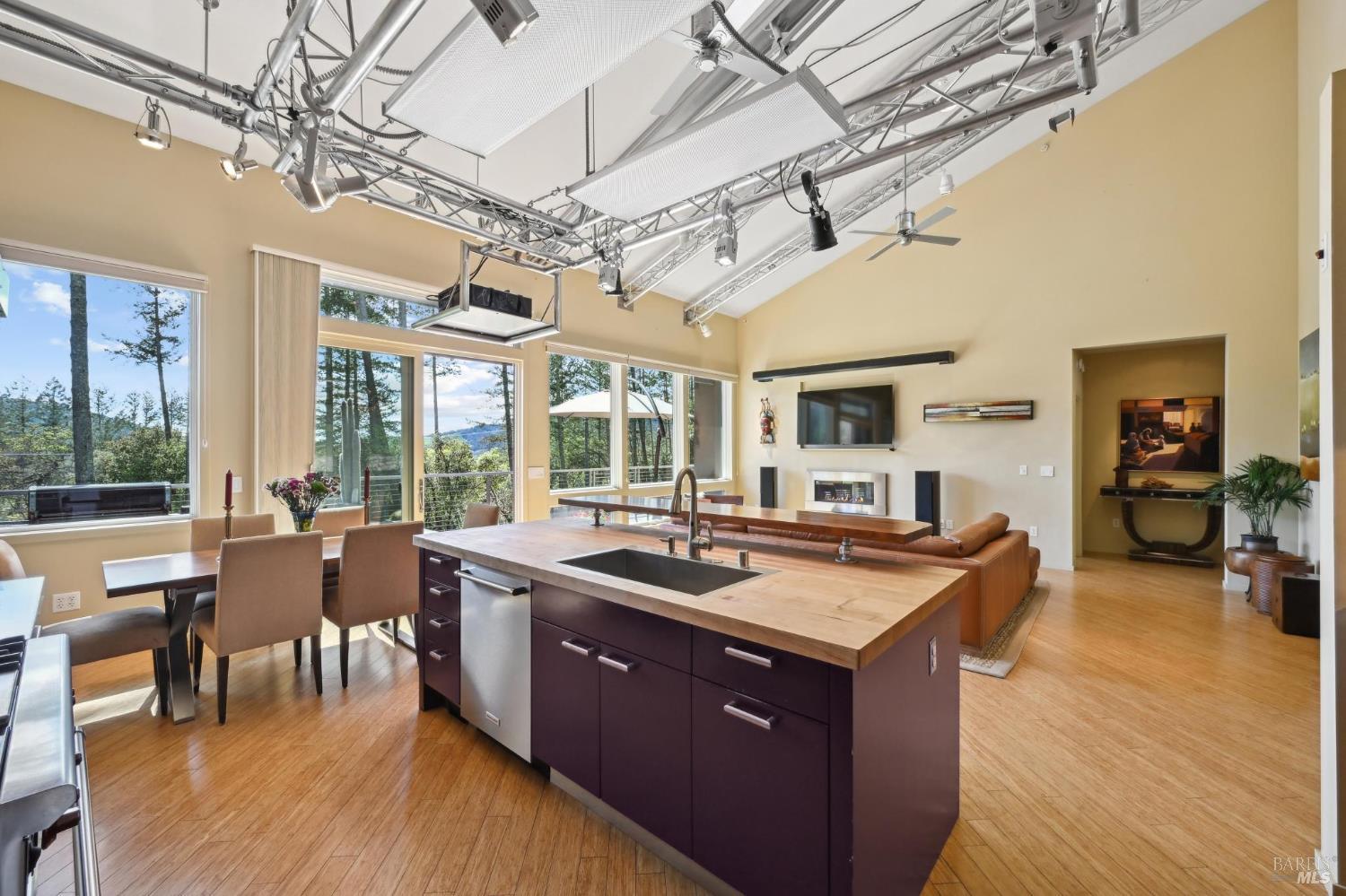 Detail Gallery Image 29 of 83 For 5940 Erland Rd, Santa Rosa,  CA 95404 - 2 Beds | 2/1 Baths