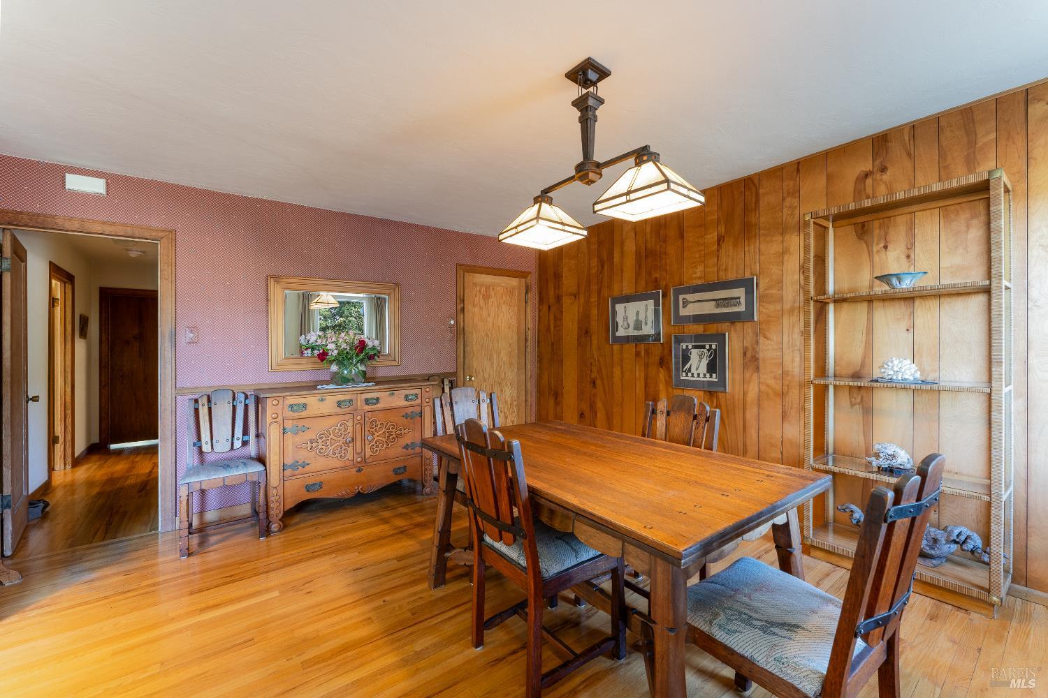 Detail Gallery Image 6 of 27 For 1240 Helen Ave, Ukiah,  CA 95482 - 3 Beds | 2 Baths