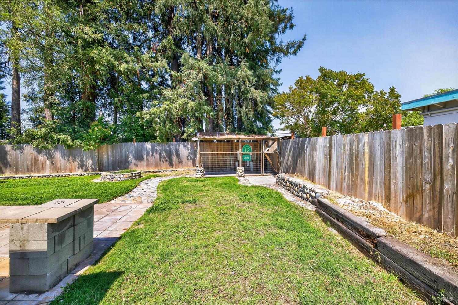 Detail Gallery Image 26 of 32 For 959 San Clemente Dr, Santa Rosa,  CA 95404 - 3 Beds | 2 Baths