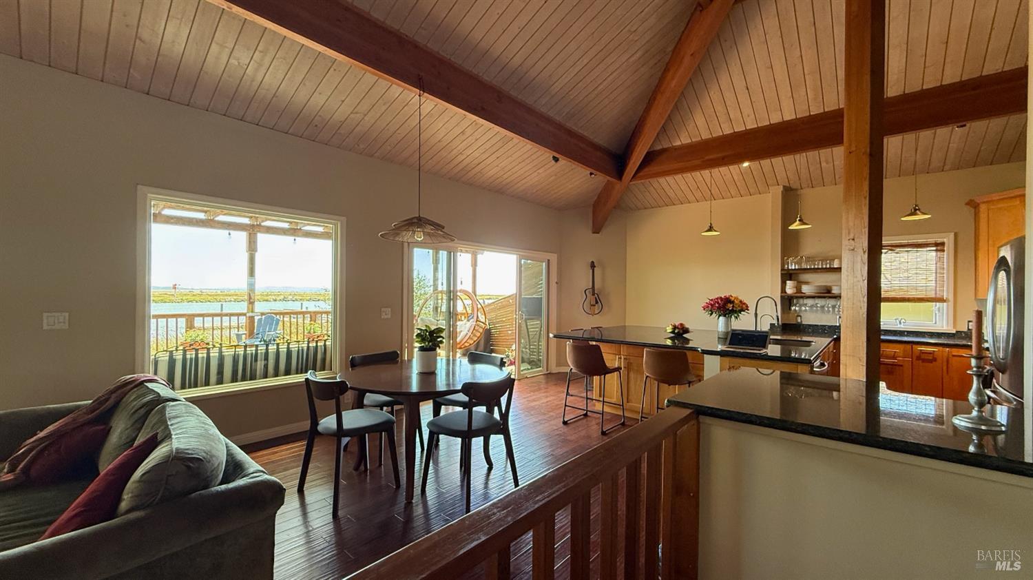 Detail Gallery Image 11 of 46 For 1576 Milton Rd, Napa,  CA 94559 - 3 Beds | 2 Baths