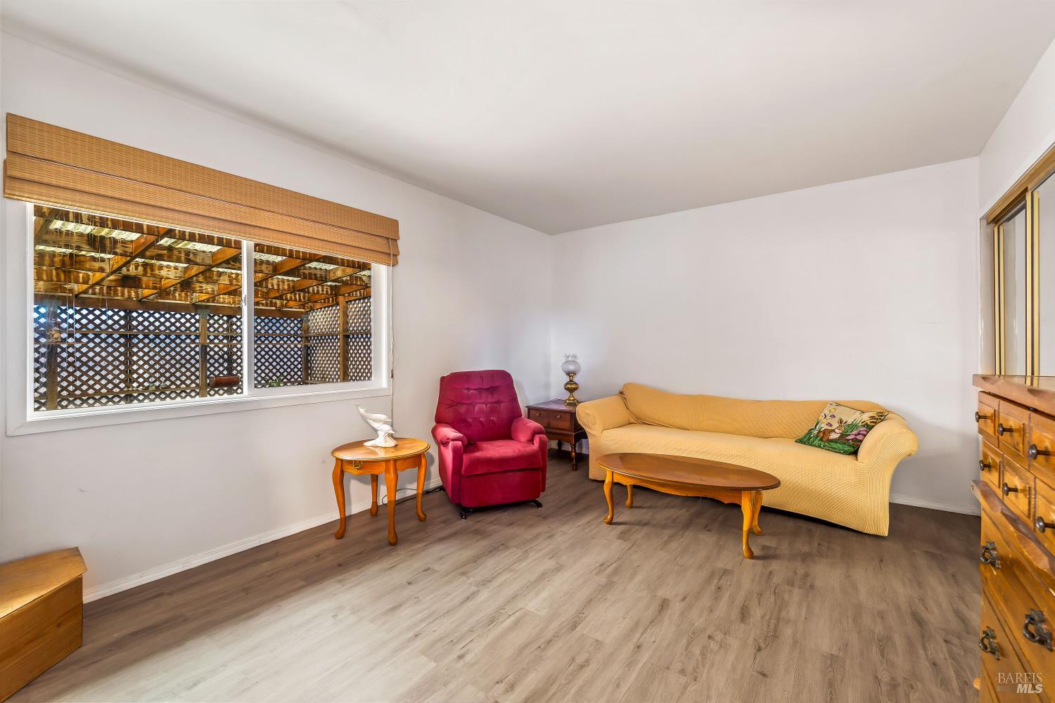 Detail Gallery Image 16 of 33 For 215 S Sanderson Way, Fort Bragg,  CA 95437 - 3 Beds | 1/1 Baths