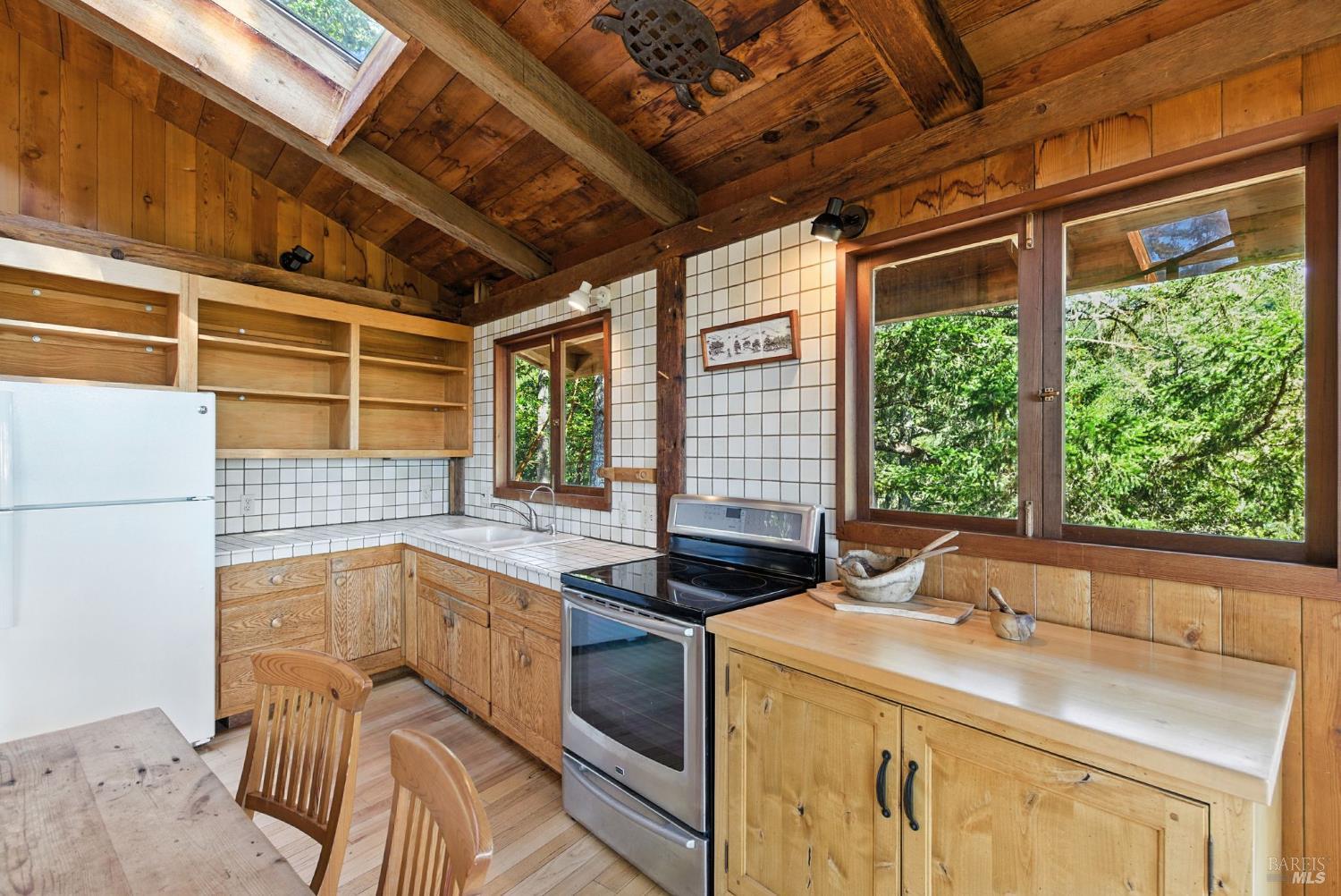 Detail Gallery Image 20 of 37 For 175 Portola Ave, Lagunitas,  CA 94938 - 1 Beds | 1 Baths