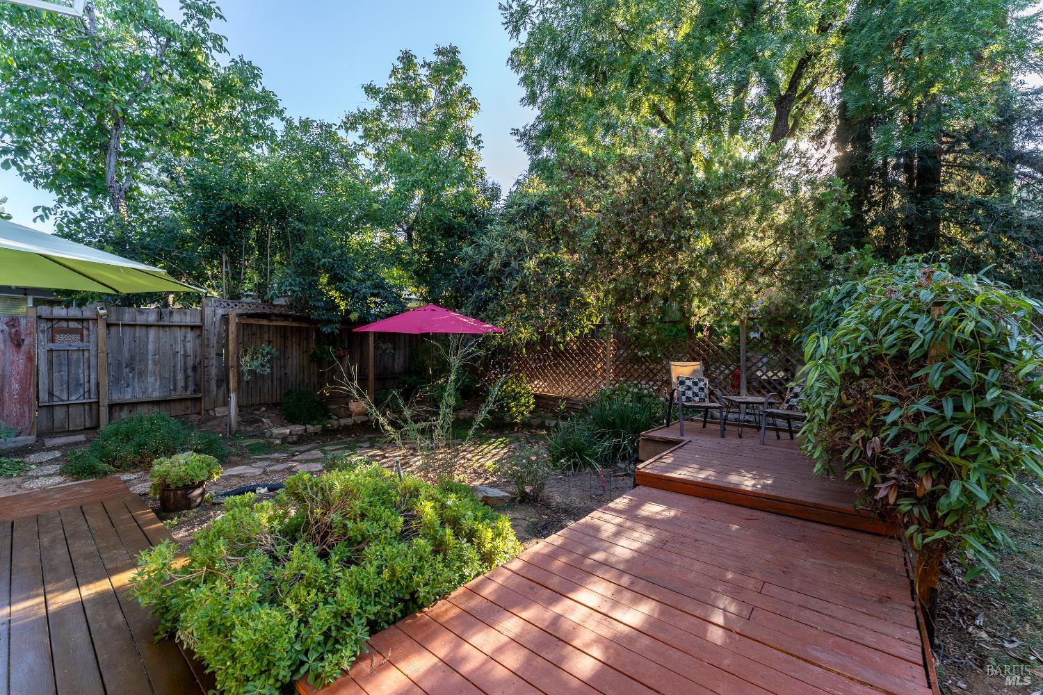 Detail Gallery Image 19 of 27 For 1240 Helen Ave, Ukiah,  CA 95482 - 3 Beds | 2 Baths