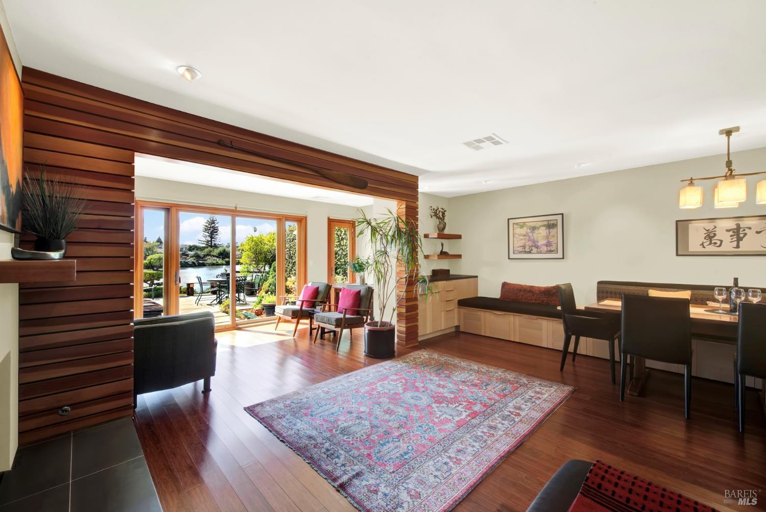 Detail Gallery Image 18 of 97 For 927 Marina Dr, Napa,  CA 94559 - 3 Beds | 2/1 Baths