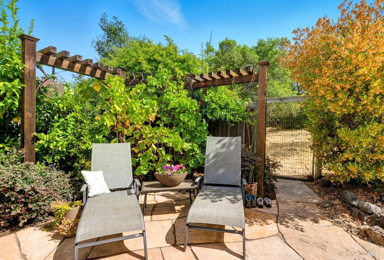 Detail Gallery Image 48 of 63 For 4774 Carissa Ave, Santa Rosa,  CA 95405 - 4 Beds | 2/1 Baths