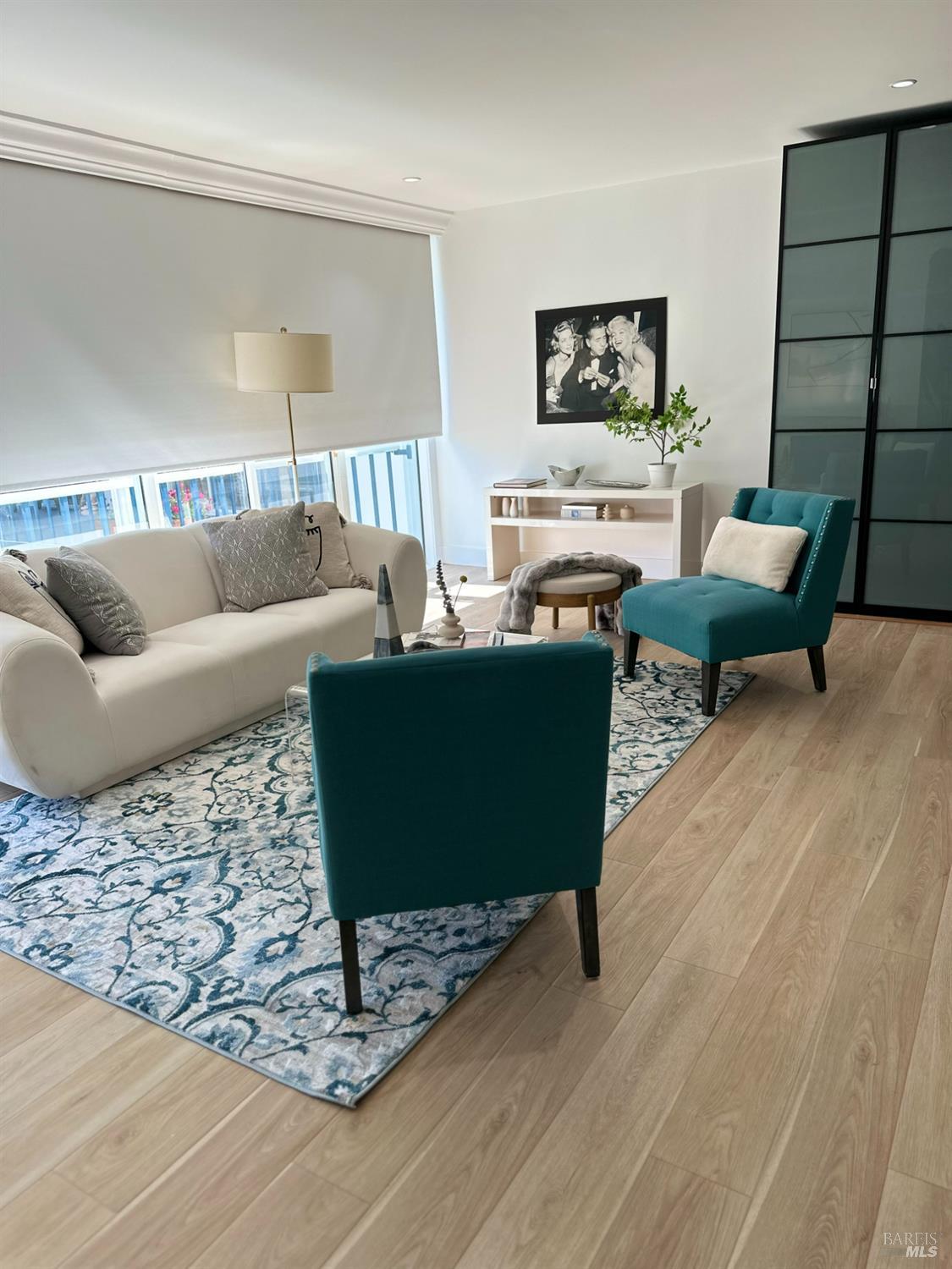 Detail Gallery Image 3 of 29 For 4221 Shelter Bay Ave, Mill Valley,  CA 94941 - 2 Beds | 2 Baths