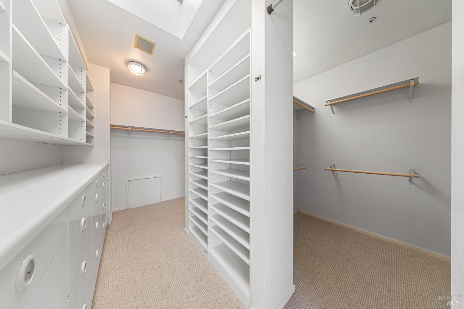 Detail Gallery Image 29 of 54 For 30 Heron Dr, Mill Valley,  CA 94941 - 5 Beds | 3/1 Baths