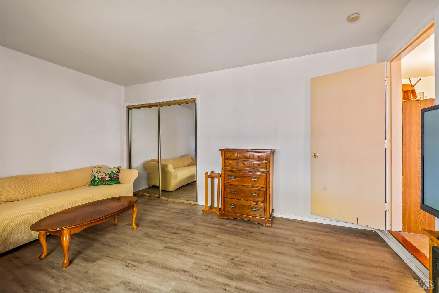 Detail Gallery Image 15 of 33 For 215 S Sanderson Way, Fort Bragg,  CA 95437 - 3 Beds | 1/1 Baths