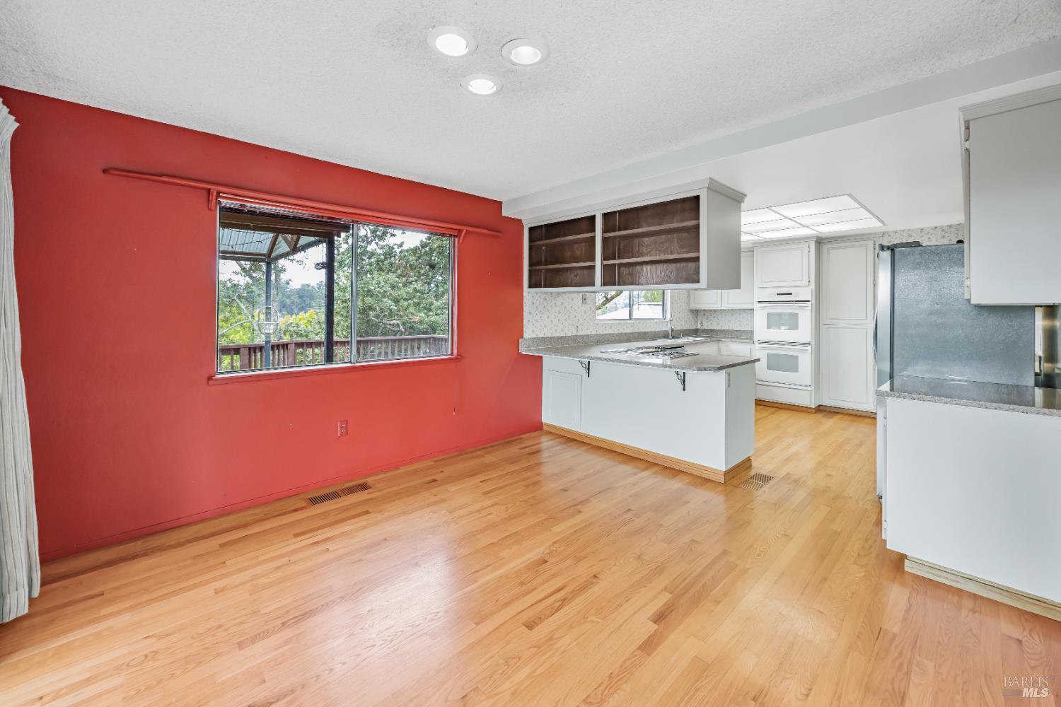 Detail Gallery Image 22 of 99 For 2719 Rancho Cabeza Dr, Santa Rosa,  CA 95404 - 3 Beds | 3 Baths