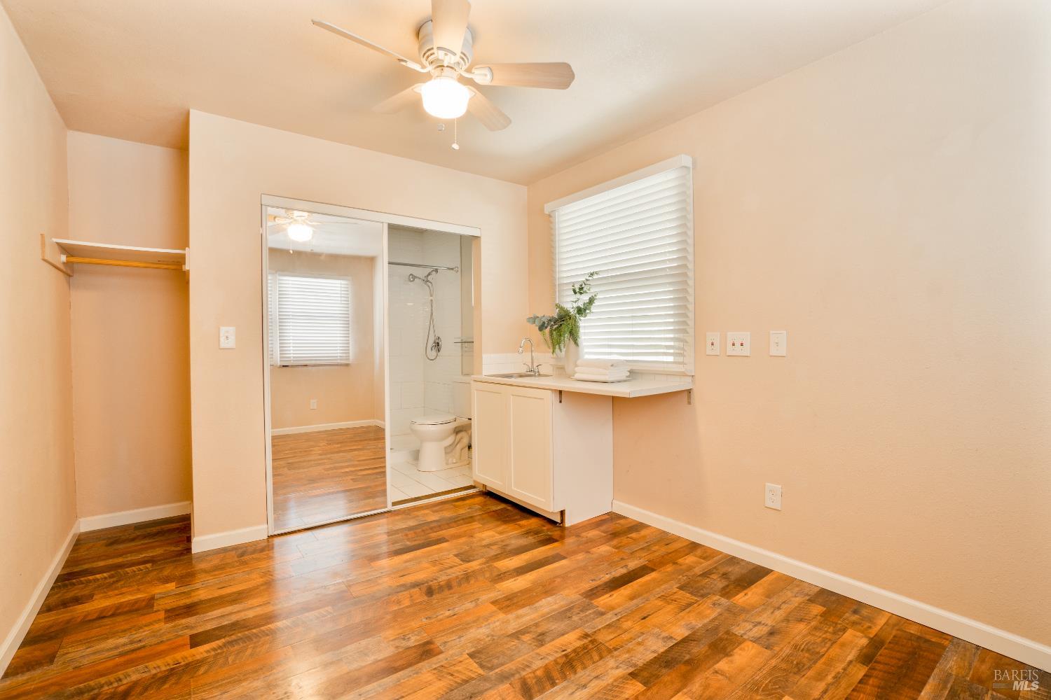 Detail Gallery Image 16 of 24 For 40 La Cruz Ave, Benicia,  CA 94510 - 3 Beds | 2 Baths
