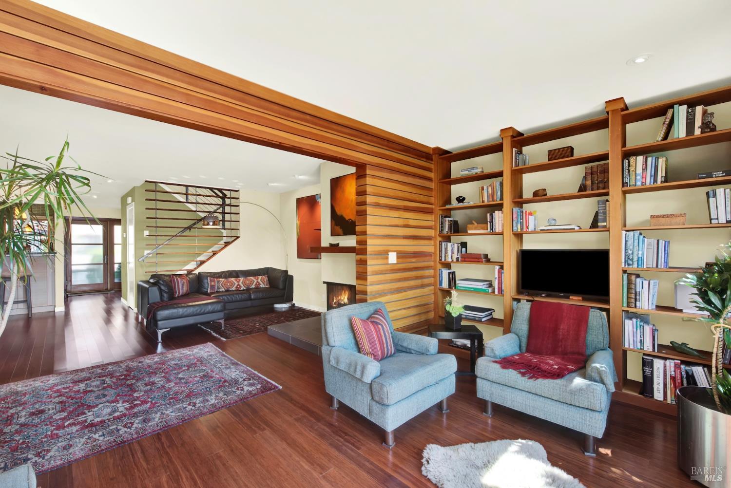 Detail Gallery Image 26 of 97 For 927 Marina Dr, Napa,  CA 94559 - 3 Beds | 2/1 Baths