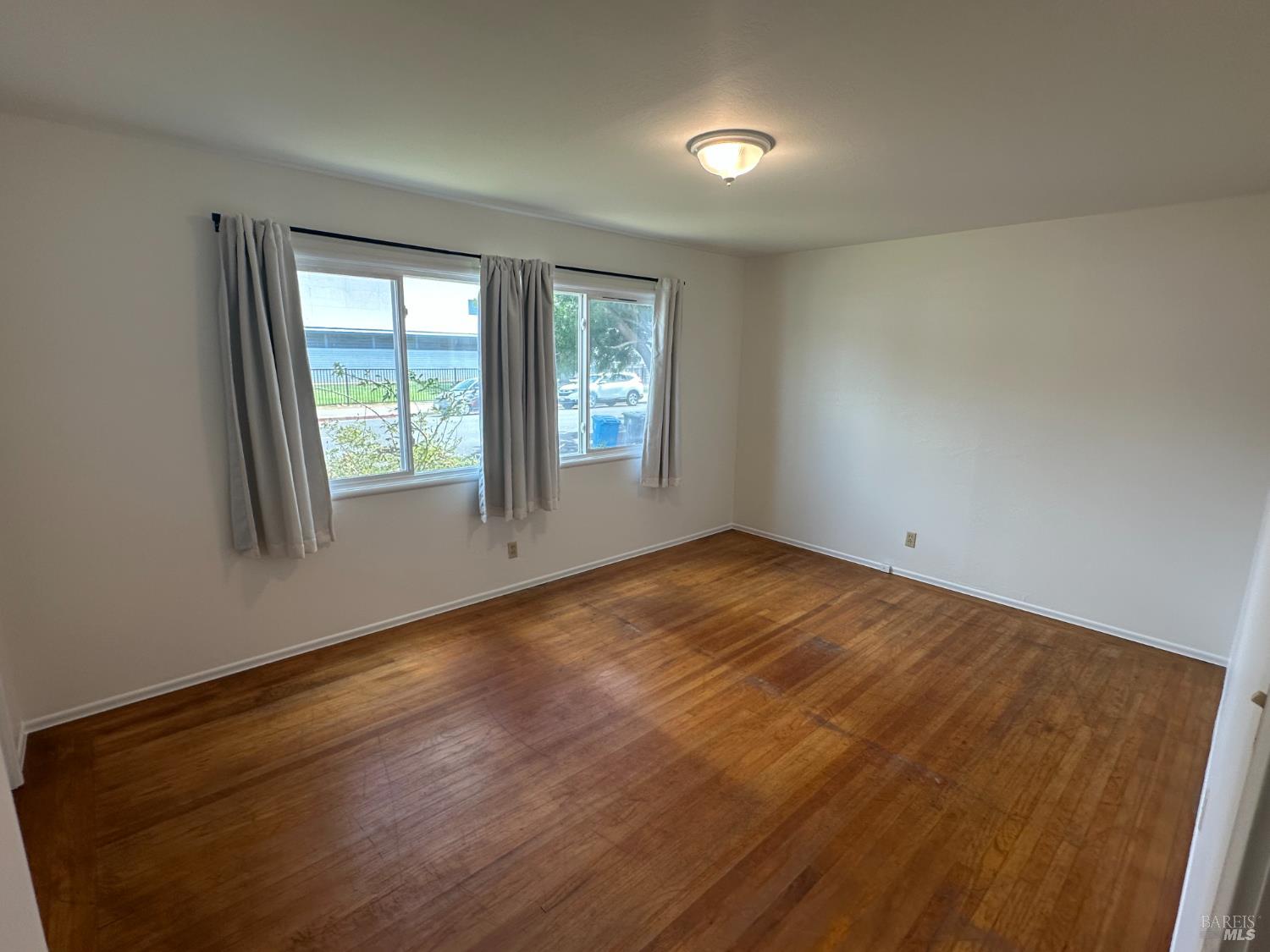 Detail Gallery Image 16 of 20 For 827 Rosewood Ave, Vallejo,  CA 94591 - 3 Beds | 1 Baths