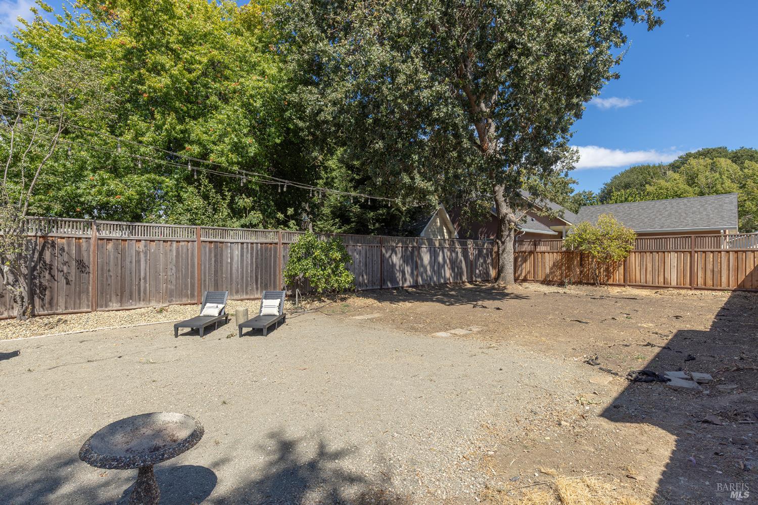 Detail Gallery Image 26 of 45 For 420 Montgomery St, Napa,  CA 94559 - 3 Beds | 2 Baths