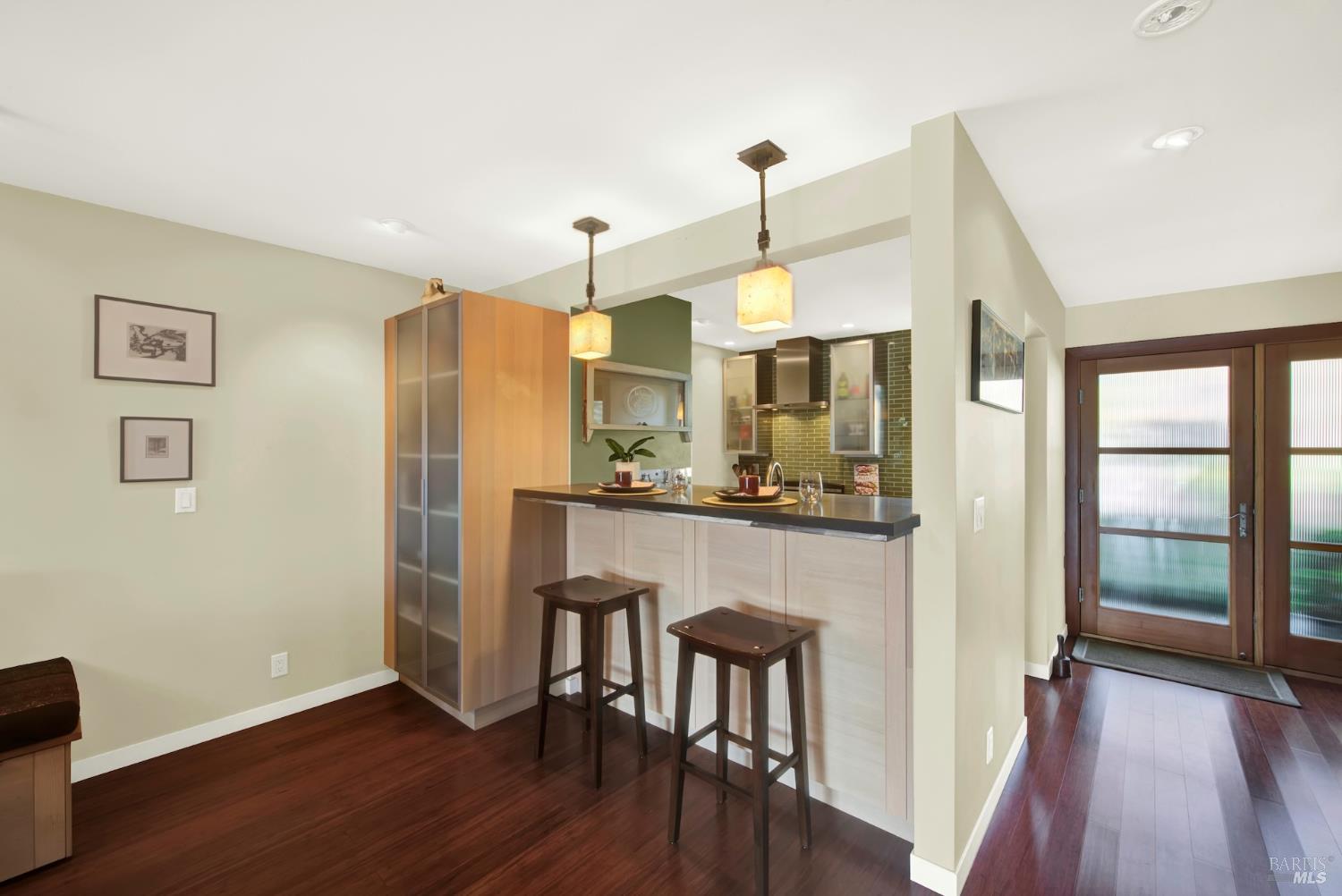 Detail Gallery Image 33 of 97 For 927 Marina Dr, Napa,  CA 94559 - 3 Beds | 2/1 Baths