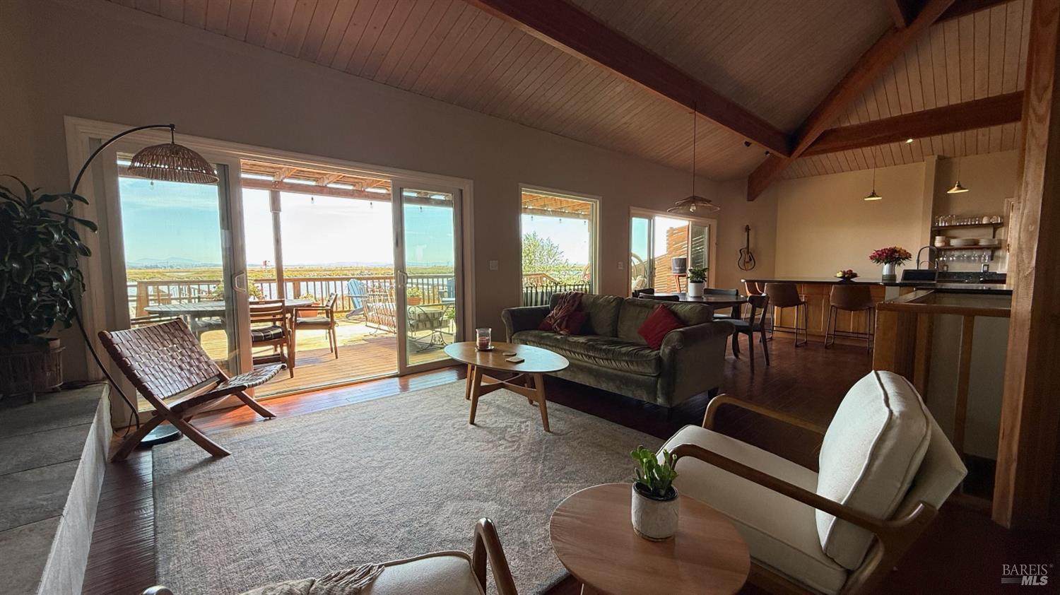 Detail Gallery Image 17 of 46 For 1576 Milton Rd, Napa,  CA 94559 - 3 Beds | 2 Baths