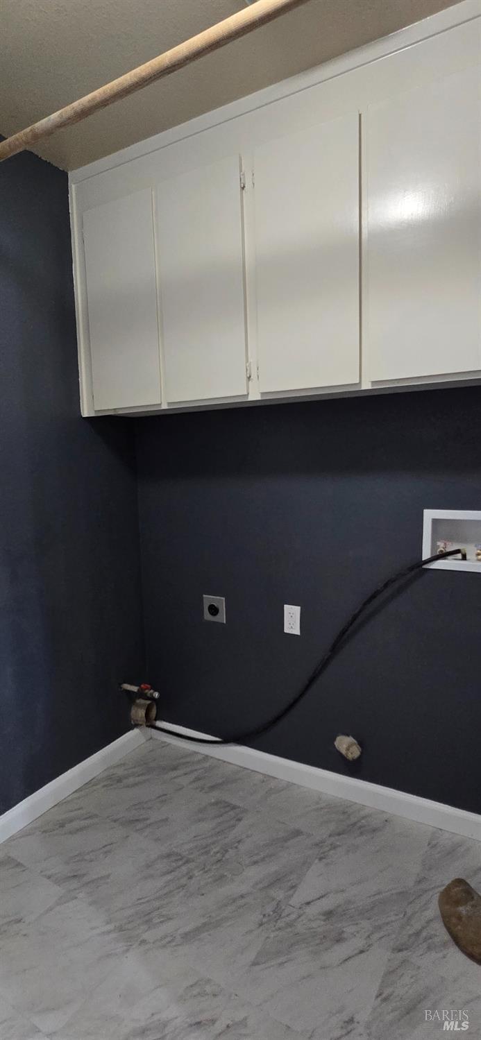 Detail Gallery Image 9 of 18 For 112 Spinnaker Ct, Vacaville,  CA 95687 - 4 Beds | 2/1 Baths
