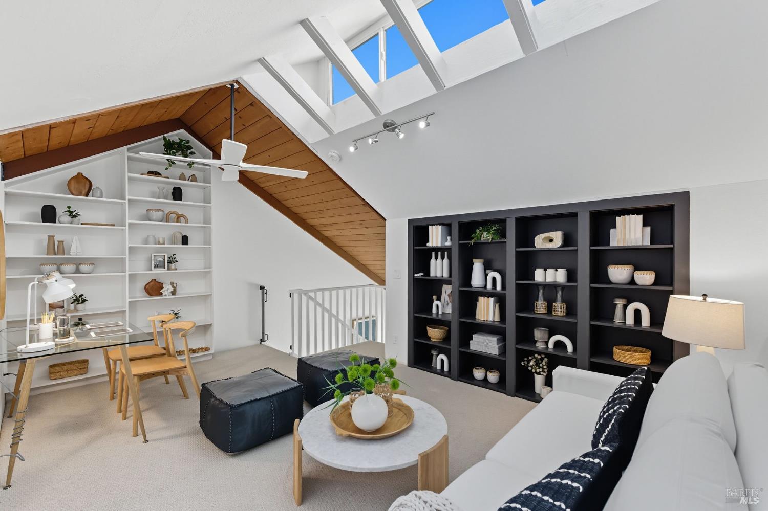 Detail Gallery Image 37 of 51 For 42 Park Ter, Mill Valley,  CA 94941 - 2 Beds | 2/1 Baths