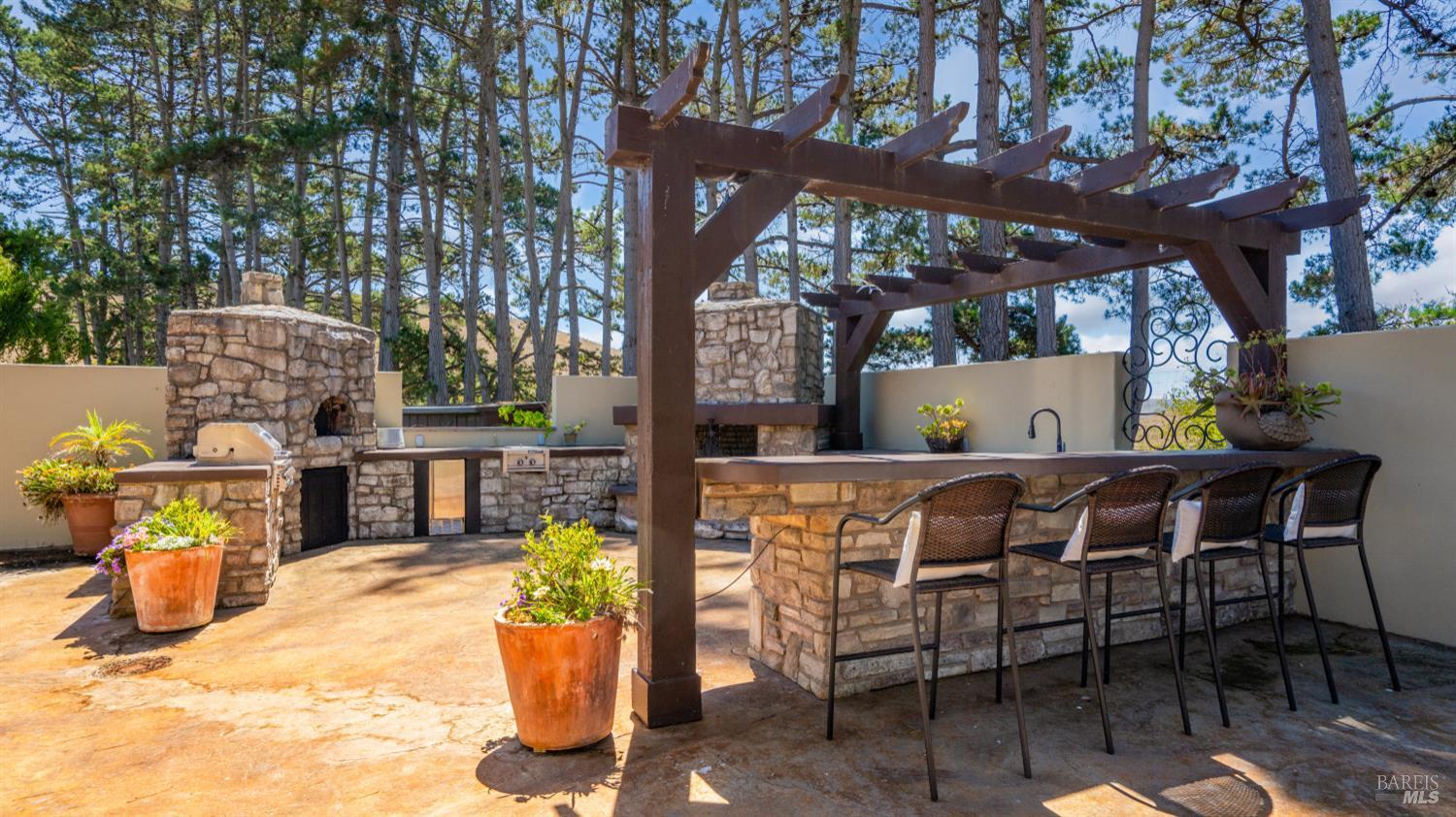 Detail Gallery Image 50 of 93 For 1455 Valley Ford Freestone Rd, Bodega,  CA 94922 - 4 Beds | 3/1 Baths