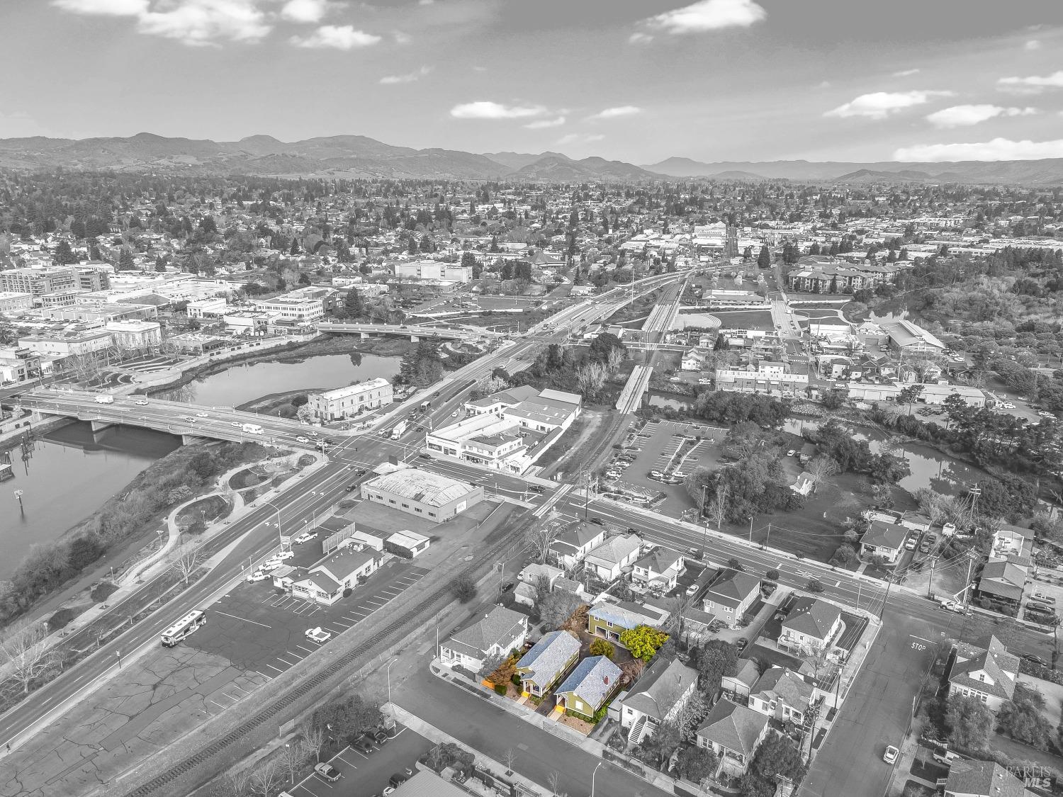 Detail Gallery Image 2 of 34 For 726 4th St, Napa,  CA 94559 - – Beds | – Baths