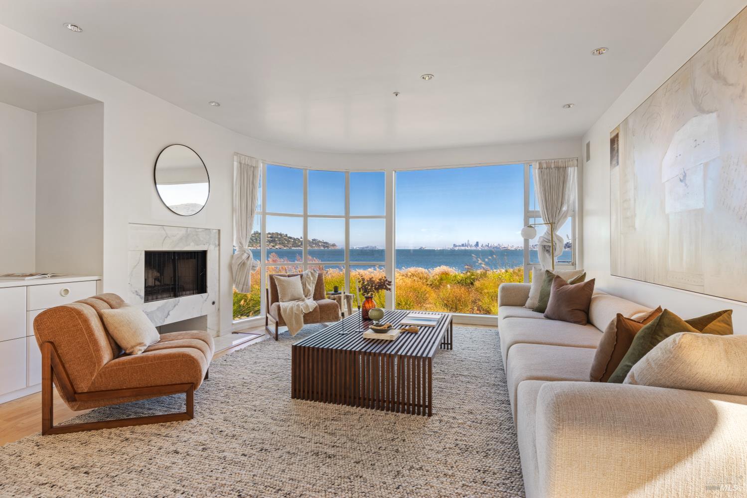 Detail Gallery Image 3 of 54 For 30 Heron Dr, Mill Valley,  CA 94941 - 5 Beds | 3/1 Baths