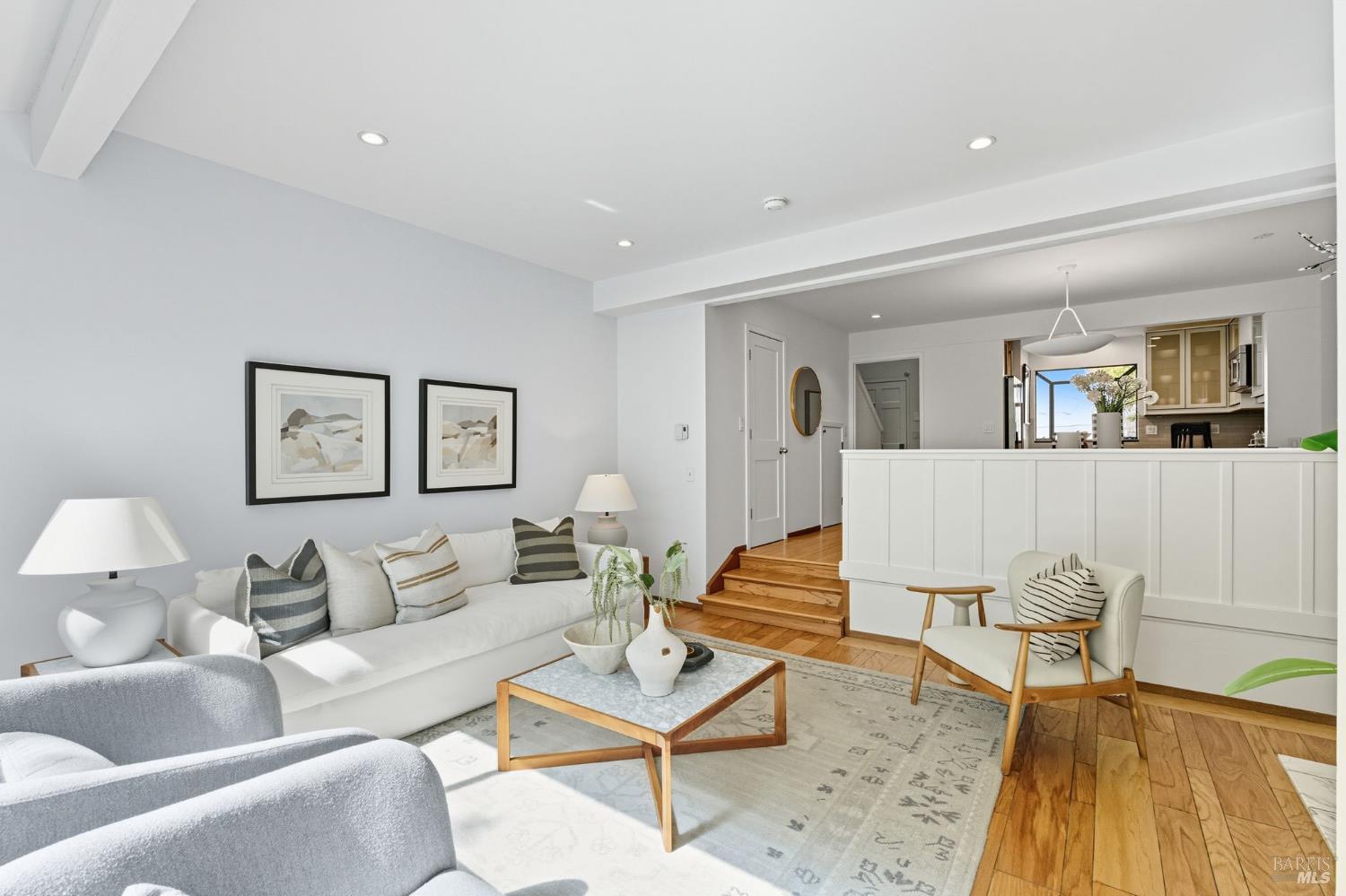 Detail Gallery Image 14 of 51 For 42 Park Ter, Mill Valley,  CA 94941 - 2 Beds | 2/1 Baths
