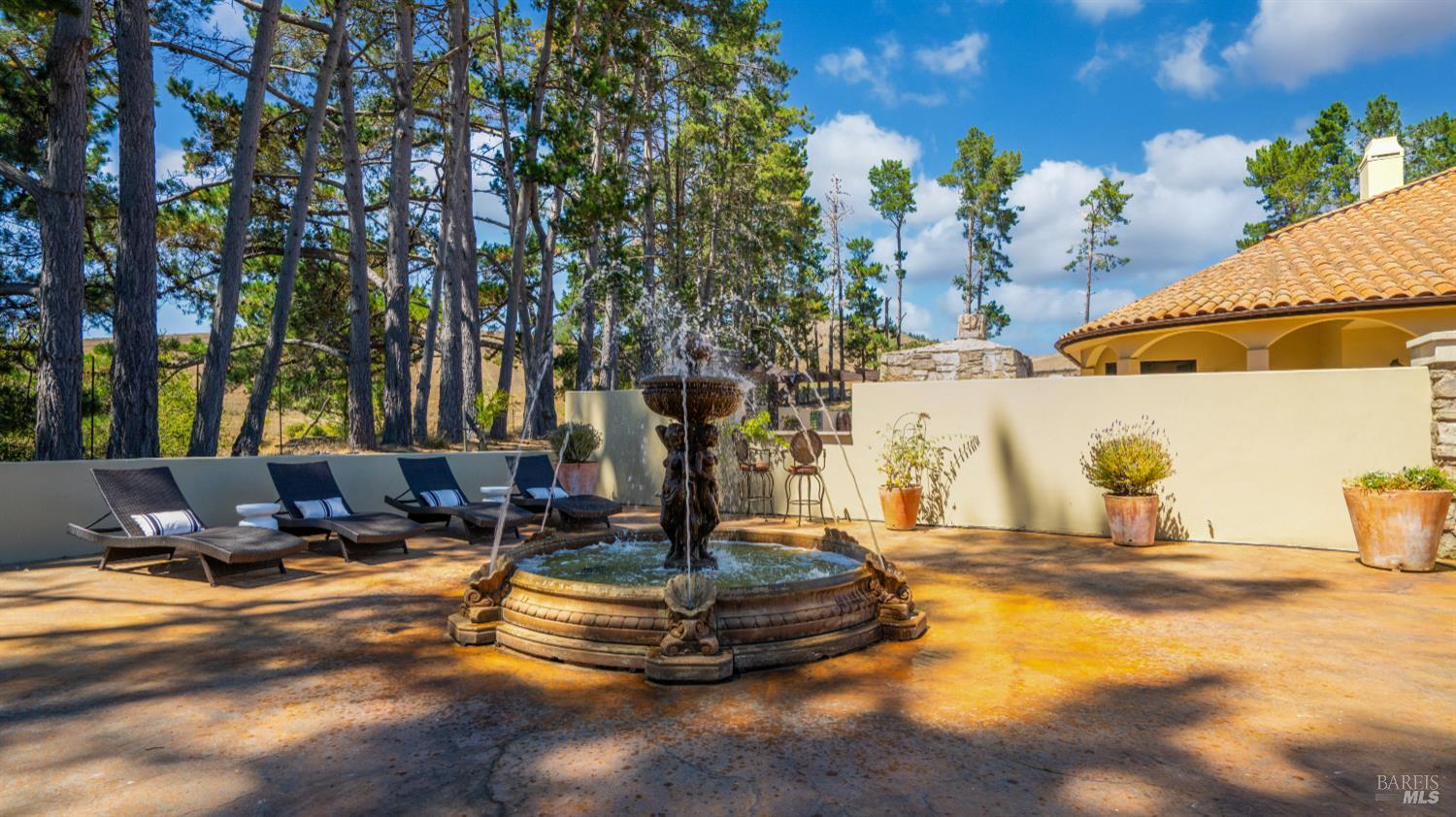 Detail Gallery Image 58 of 93 For 1455 Valley Ford Freestone Rd, Bodega,  CA 94922 - 4 Beds | 3/1 Baths