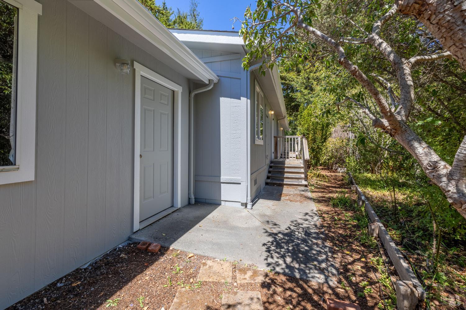 Detail Gallery Image 12 of 37 For 43300 Little River Airport Rd #27,  Little River_1,  CA 95456 - 3 Beds | 2 Baths