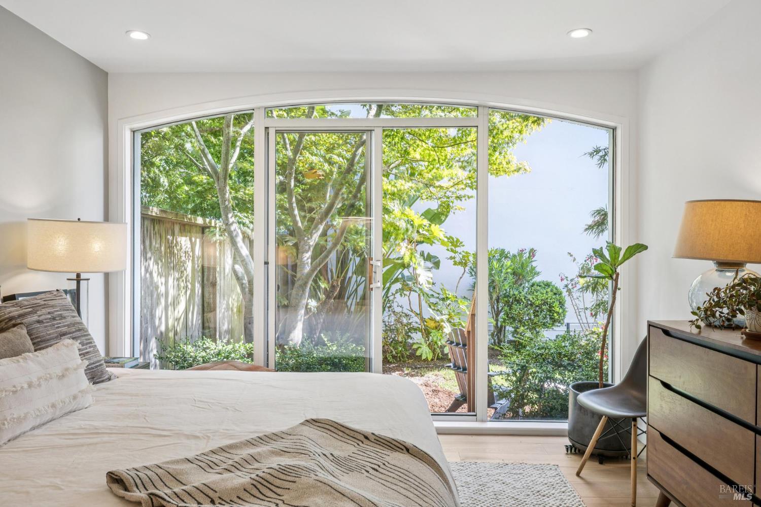 Detail Gallery Image 36 of 76 For 2108 Shelter Bay Ave, Mill Valley,  CA 94941 - 2 Beds | 2 Baths