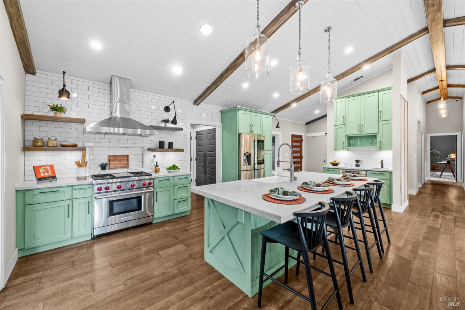 Detail Gallery Image 16 of 99 For 773 Magellan Way, Napa,  CA 94559 - 4 Beds | 3 Baths