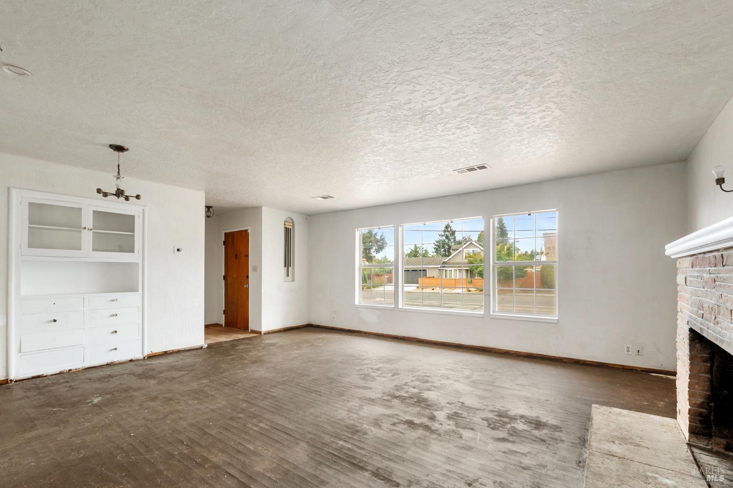 Detail Gallery Image 7 of 34 For 2640 Old Sonoma Rd, Napa,  CA 94558 - 2 Beds | 1 Baths