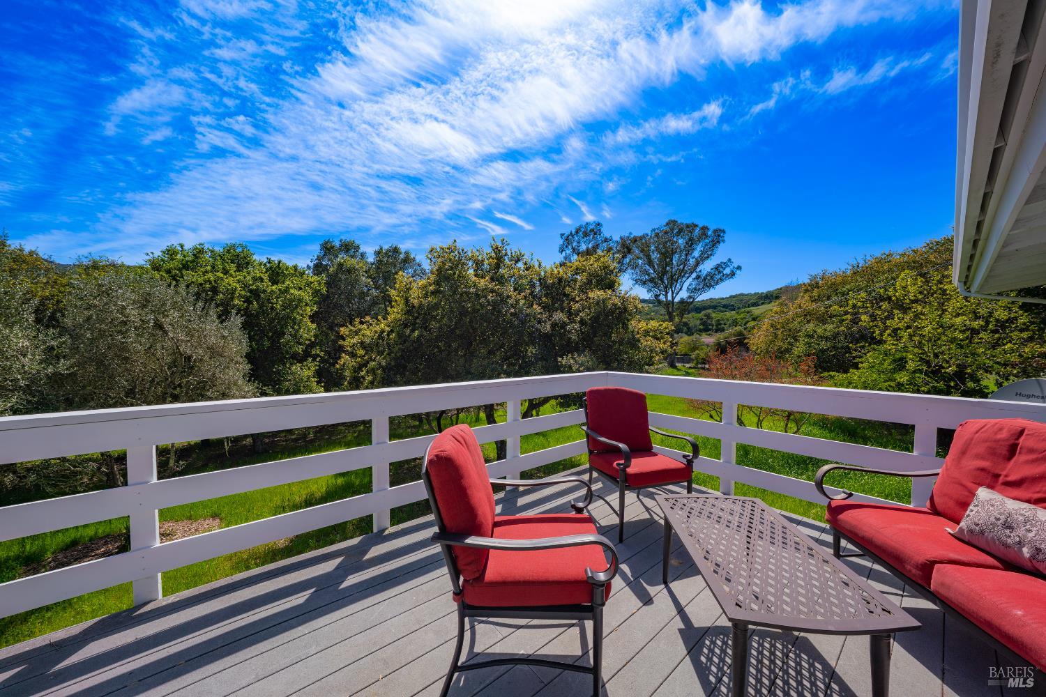 Detail Gallery Image 3 of 23 For 5254 Enterprise Rd, Glen Ellen,  CA 95442 - 2 Beds | 1 Baths