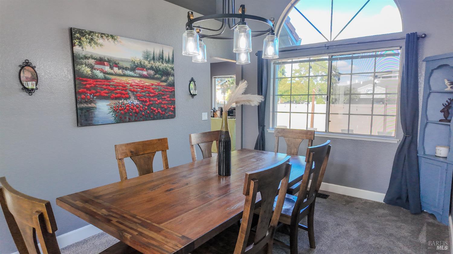Detail Gallery Image 7 of 42 For 1124 Capistrano Ct, Fairfield,  CA 94534 - 4 Beds | 2/1 Baths