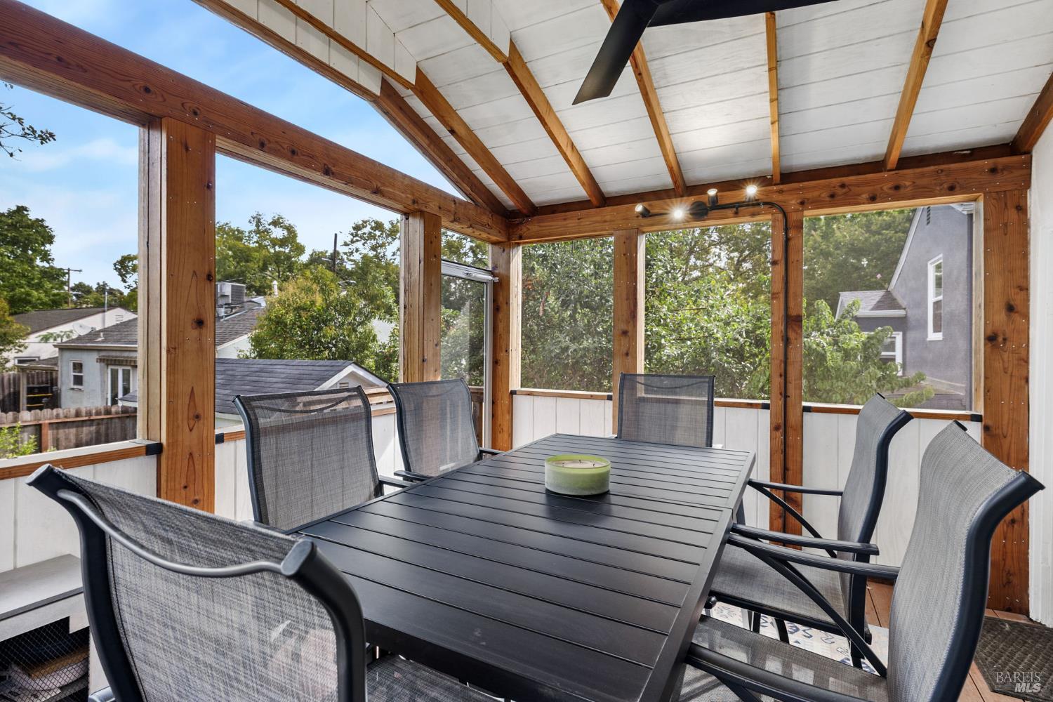 Detail Gallery Image 36 of 56 For 2010 Old Sonoma Rd, Napa,  CA 94559 - 3 Beds | 1/1 Baths